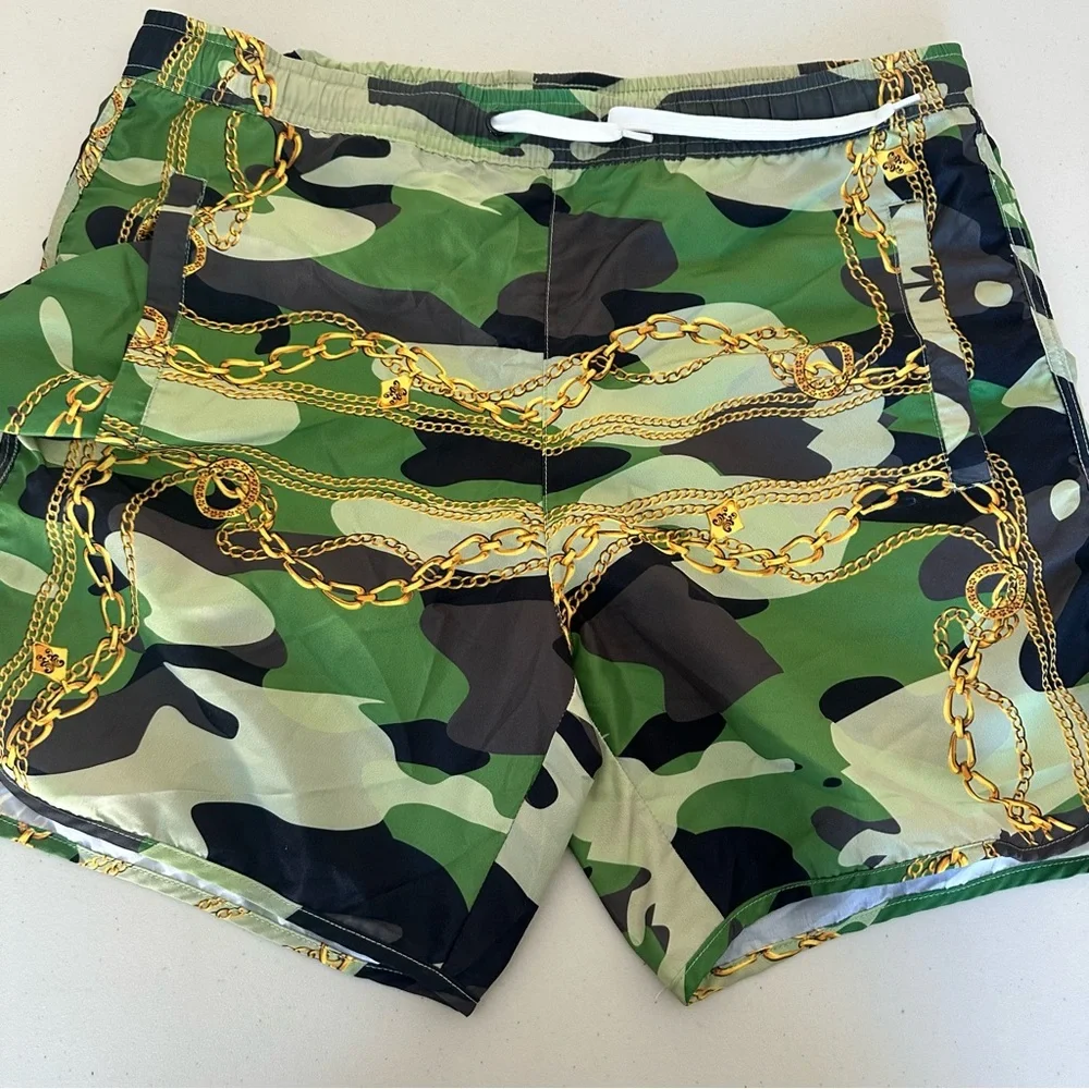 Men’s medium swim trunk bundle